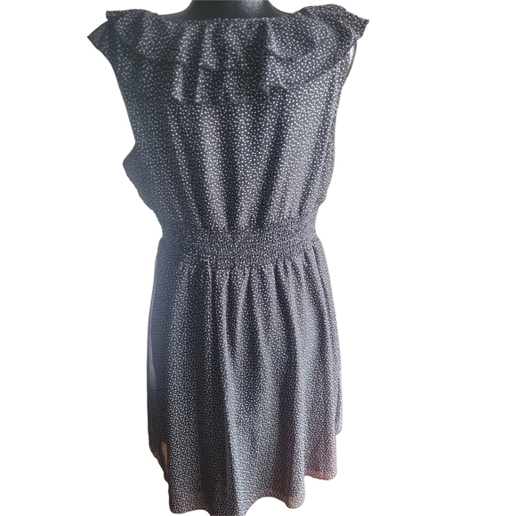 Suzy Shier Black and White Polka Dot Ruffle Neckline Sleeveless Dress 1X - Picture 6 of 7